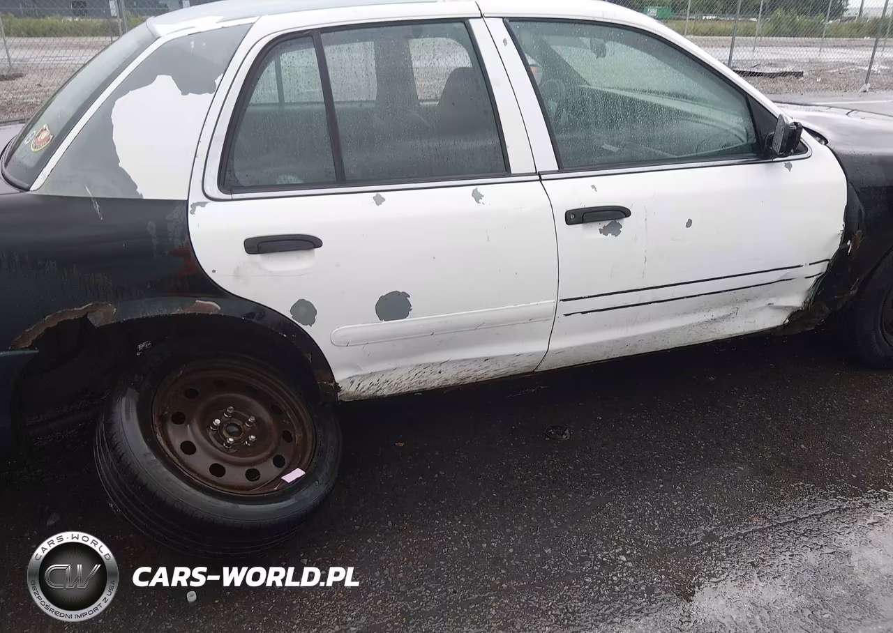 2007 Ford Crown Victoria Police-Police Interceptor VIN:2FAFP71W17X103818 - 6
