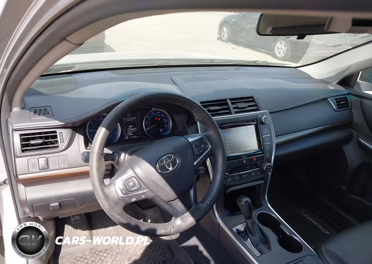 2016 Toyota Camry Xle VIN:4T4BF1FK5GR532547 - 19