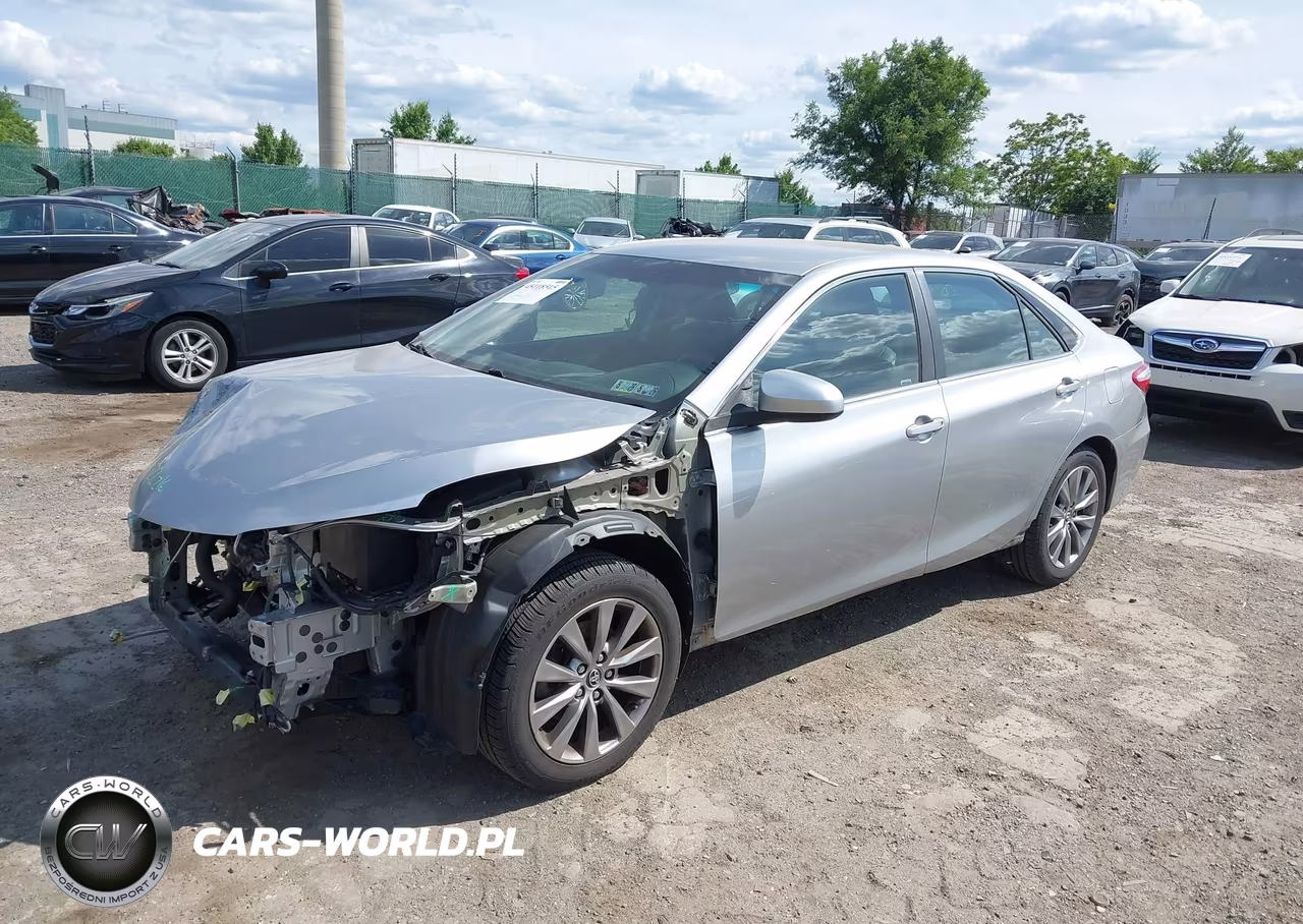 2016 Toyota Camry Xle VIN:4T4BF1FK5GR532547 - 2