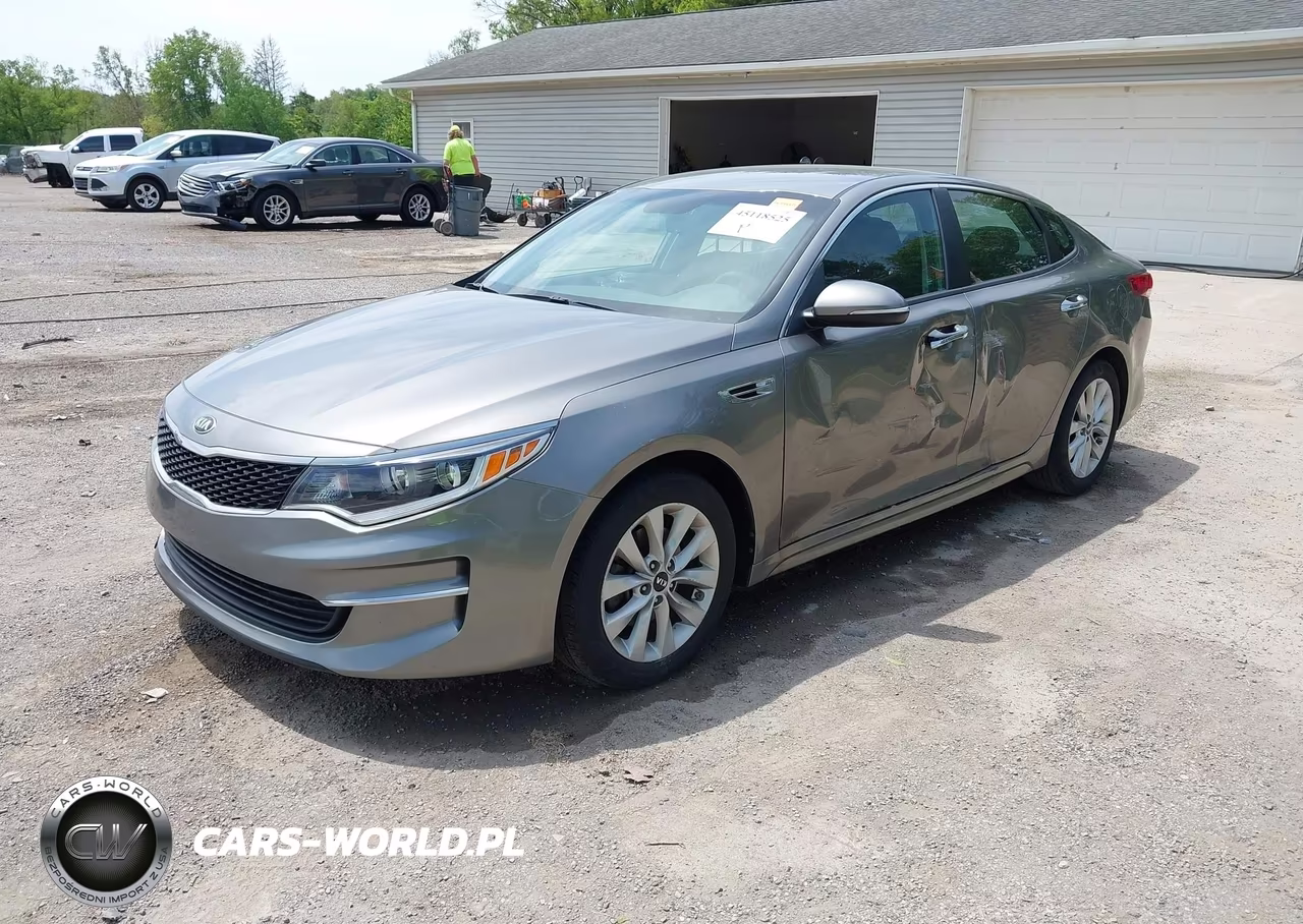 2017 Kia Optima Lx VIN:5XXGT4L36HG160767 - 2