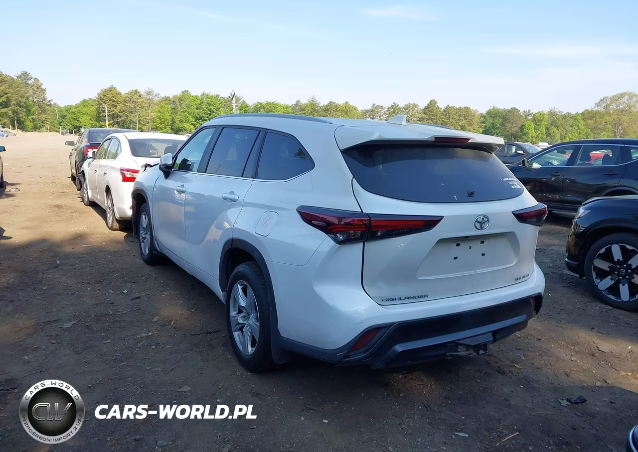 2024 Toyota Highlander Xle VIN:5TDKDRBH0RS545436 - 3