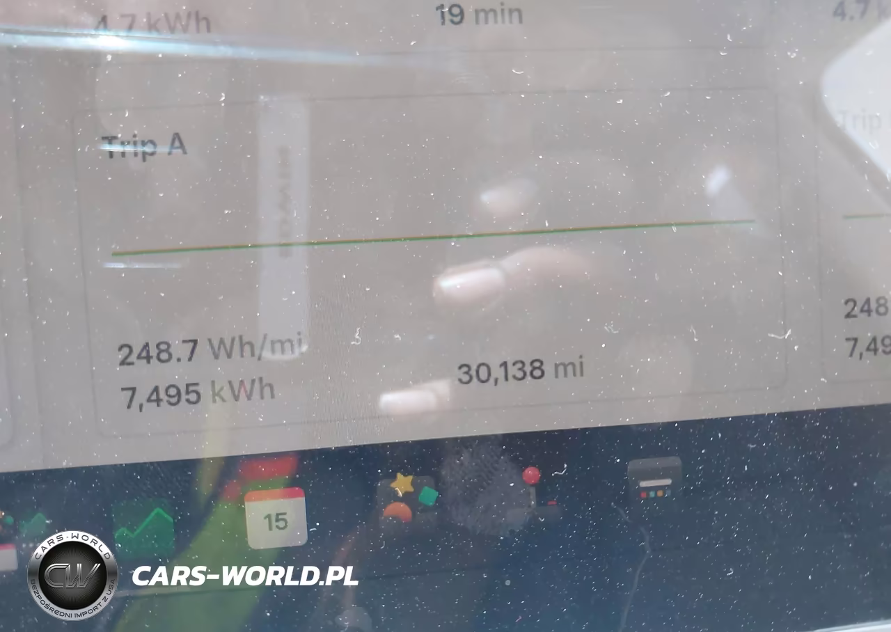 2025 Tesla Model Y Long Range Dual Motor Rear-Wheel Drive VIN:7SAYGDED5SA347359 - 14