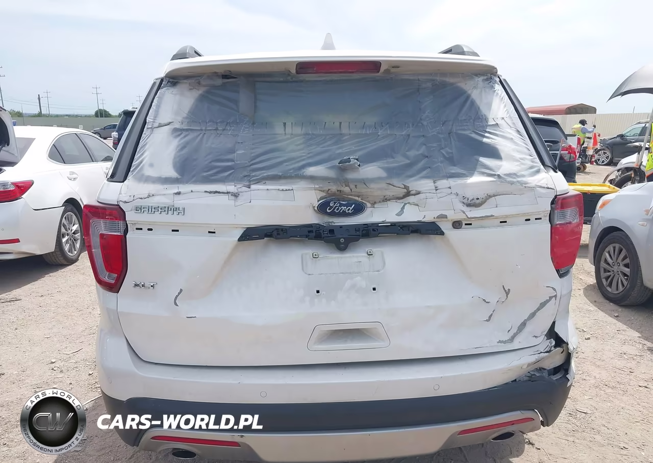 2017 Ford Explorer Xlt VIN:1FM5K7D89HGB90792 - 16