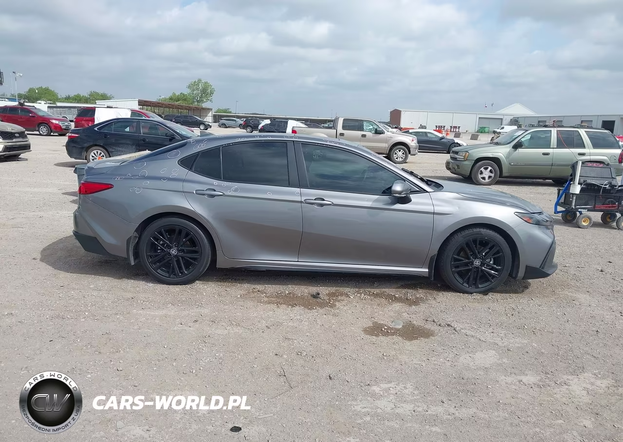 2025 Toyota Camry Se VIN:4T1DAACK3SU538376 - 13