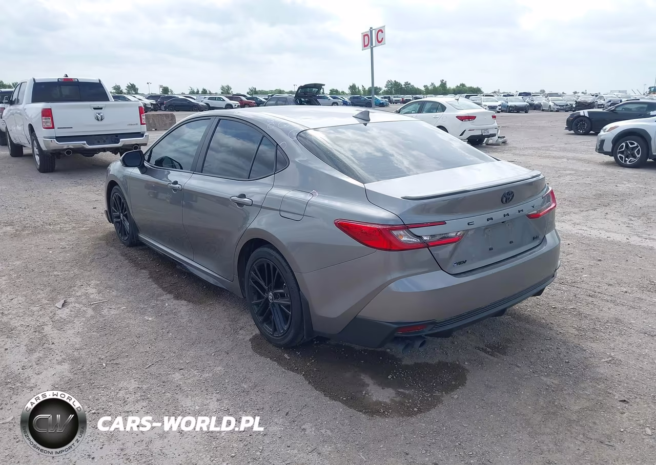 2025 Toyota Camry Se VIN:4T1DAACK3SU538376 - 3