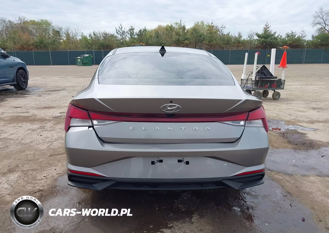 2021 Hyundai Elantra Sel VIN:KMHLM4AG9MU069977 - 16
