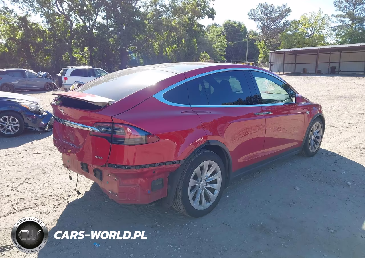 2016 Tesla Model X 60D-70D-75D-90D-P100D VIN:5YJXCBE22GF012397 - 4