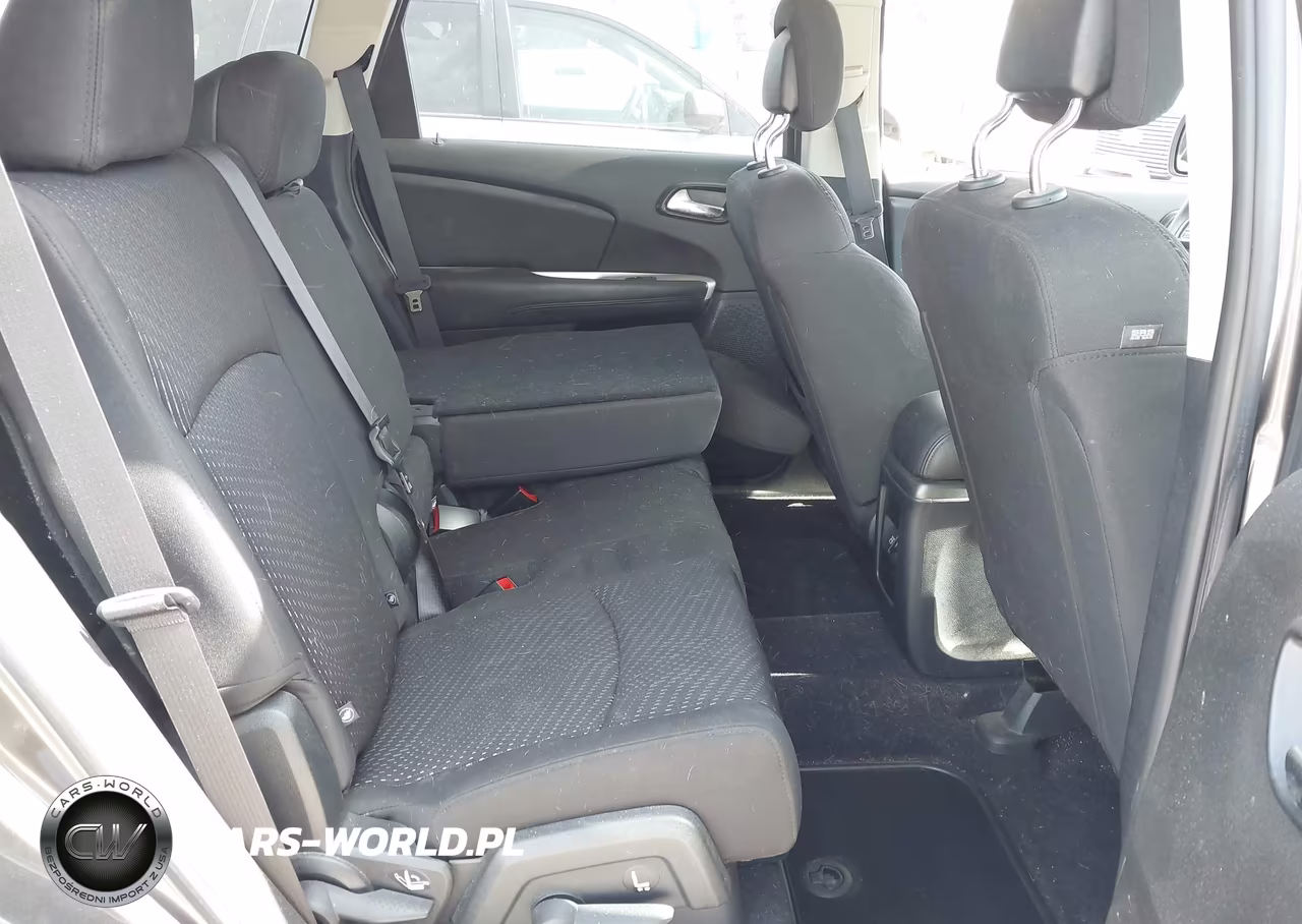 2017 Dodge Journey Se VIN:3C4PDCABXHT674045 - 8