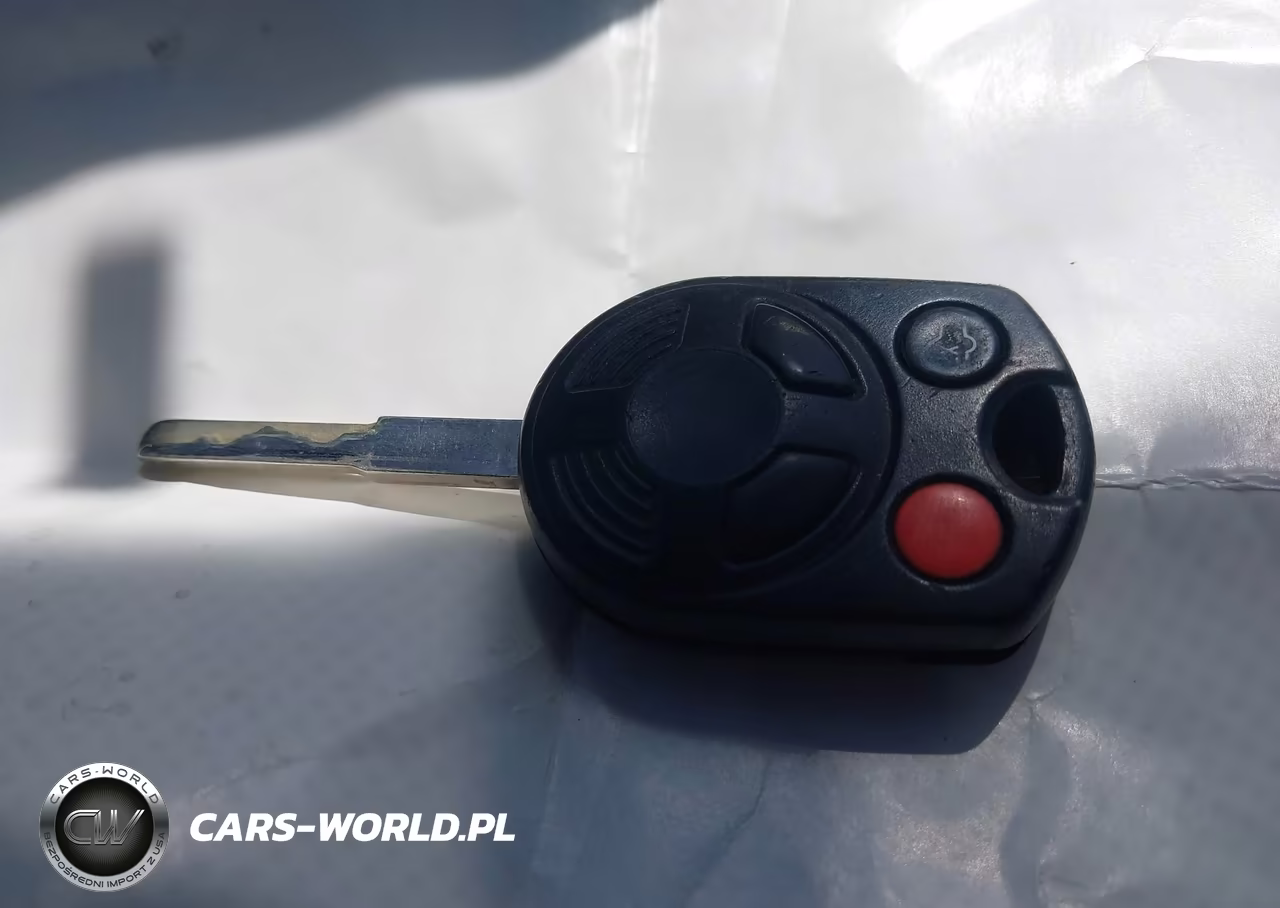 2012 Ford Focus S VIN:1FAHP3E25CL173032 - 11