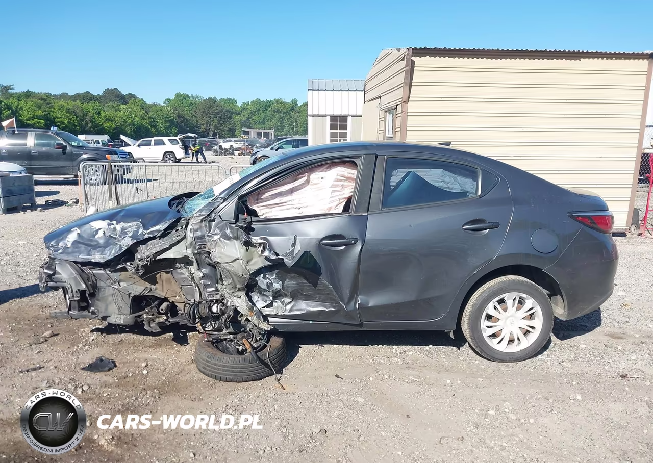 2019 Toyota Yaris L VIN:3MYDLBYV4KY502783 - 15