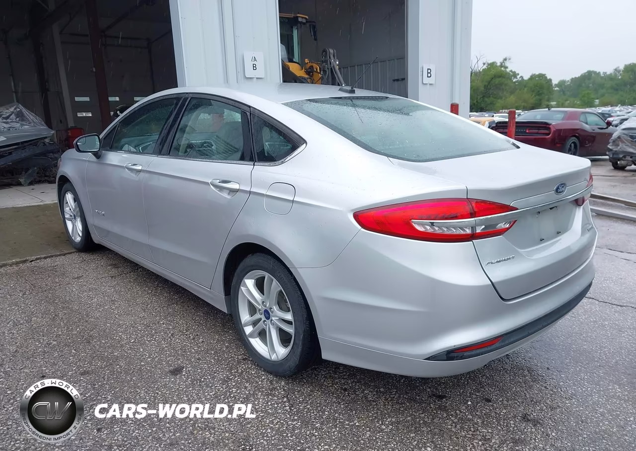 2018 Ford Fusion Hybrid S VIN:3FA6P0UU4JR100919 - 3