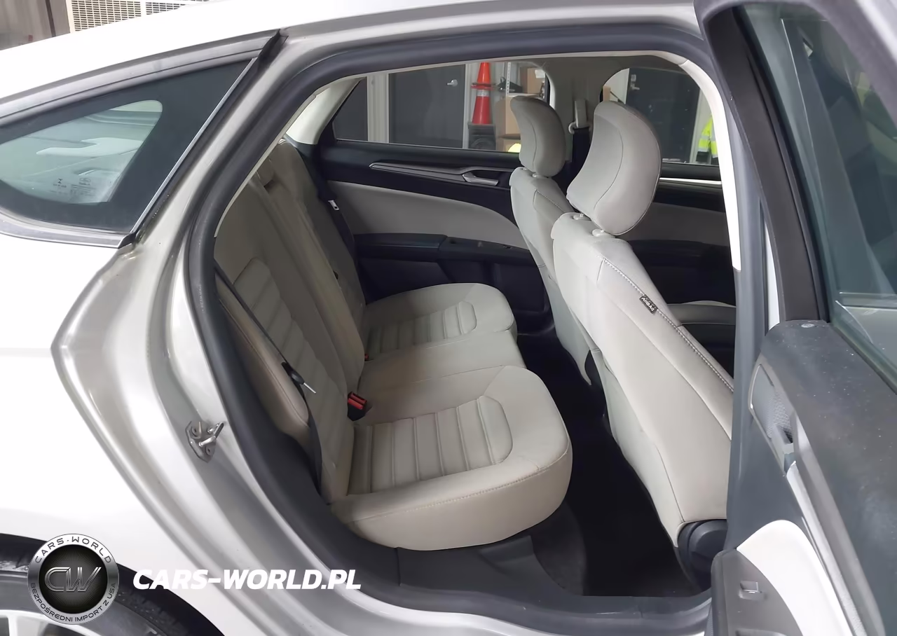 2018 Ford Fusion Hybrid S VIN:3FA6P0UU4JR100919 - 8