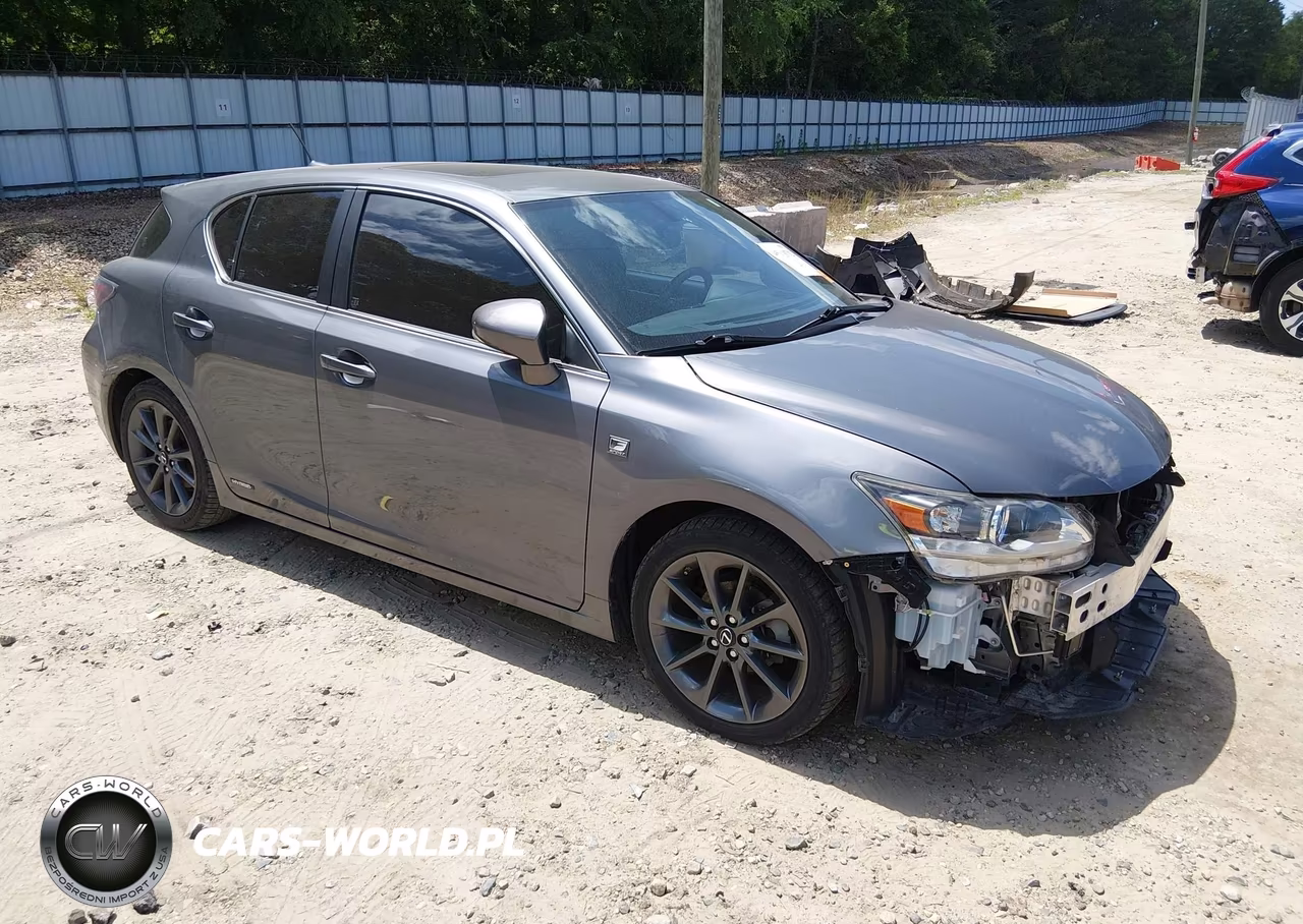 2013 Lexus Ct 200H – zdjęcie 1 z 17