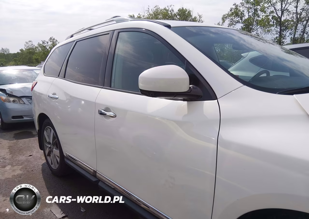 2016 Nissan Pathfinder Platinum VIN:5N1AR2MM6GC603106 - 13