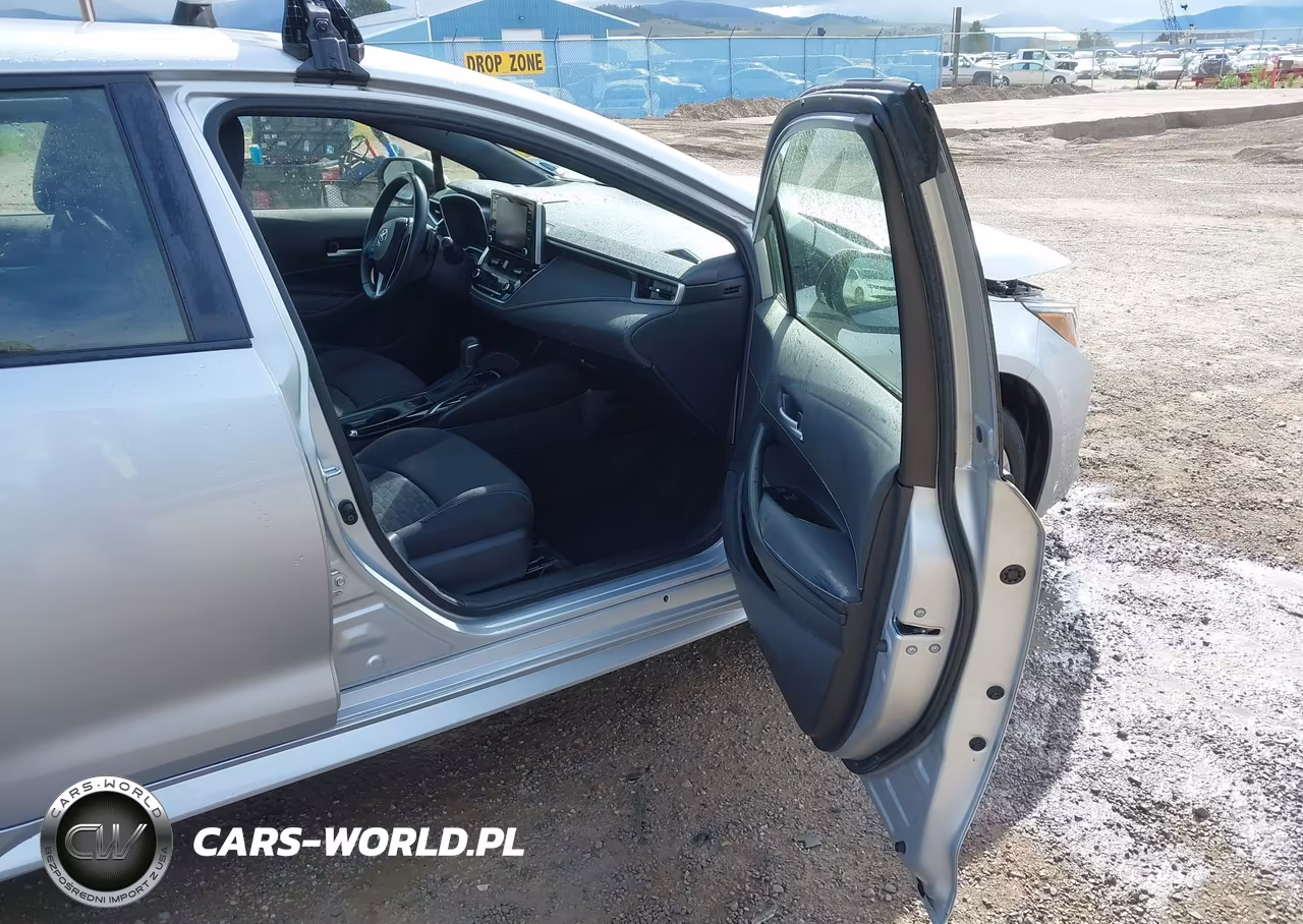 2021 Toyota Corolla Se VIN:JTND4MBE2M3109596 - 5