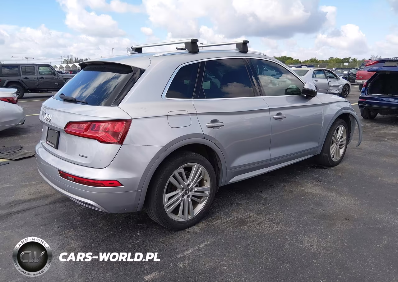 2019 Audi Q5 45 Premium VIN:WA1BNAFY7K2053034 - 4