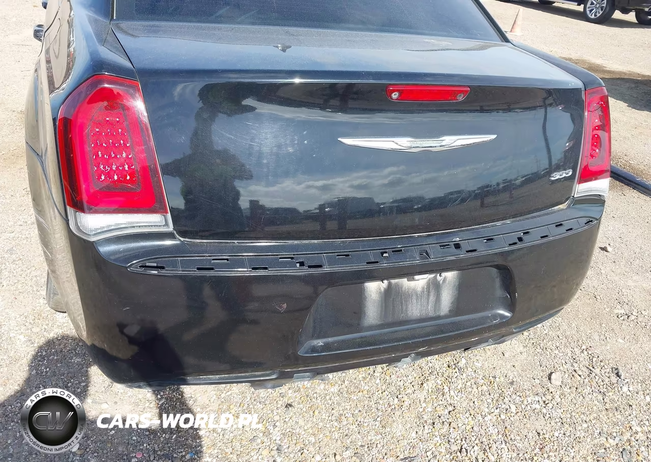 2020 Chrysler 300 Touring VIN:2C3CCAAGXLH158856 - 19