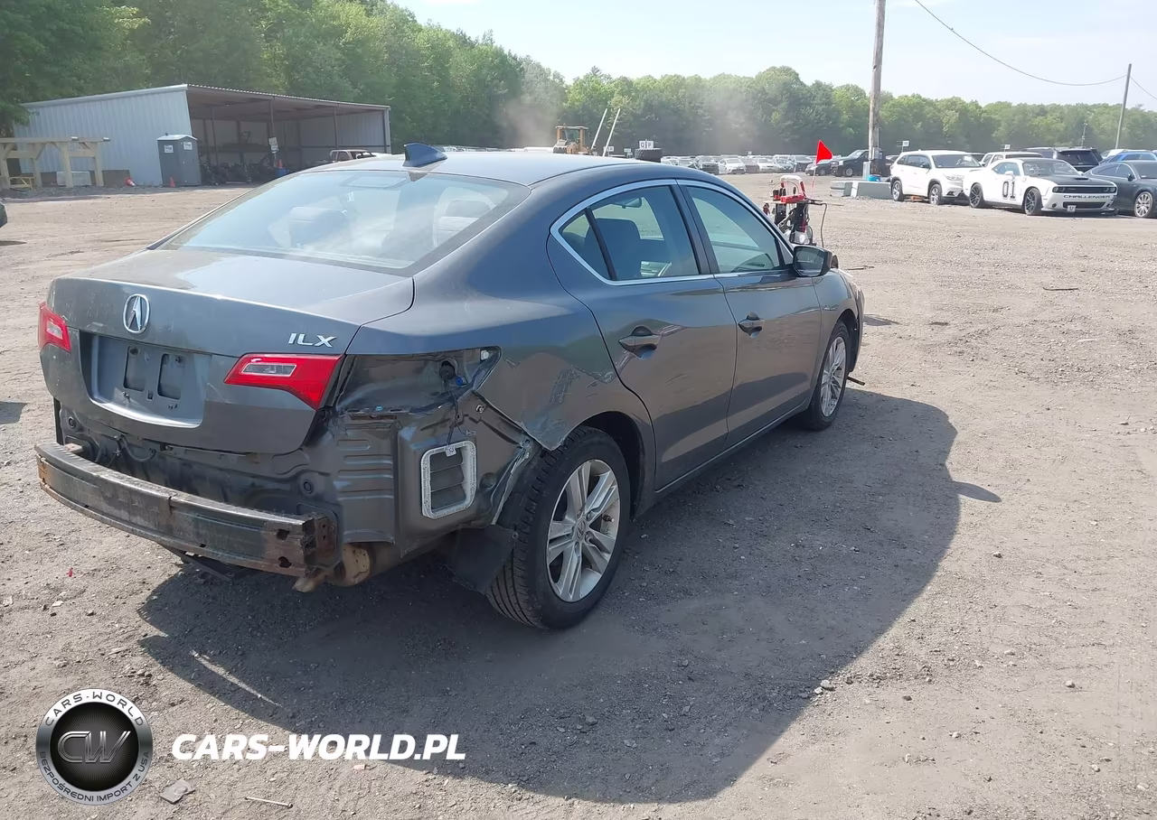 2013 Acura Ilx 2.0L VIN:19VDE1F32DE018838 - 4