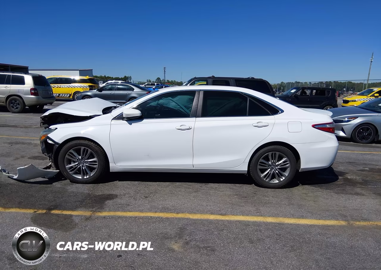 2017 Toyota Camry Se VIN:4T1BF1FK0HU754070 - 14