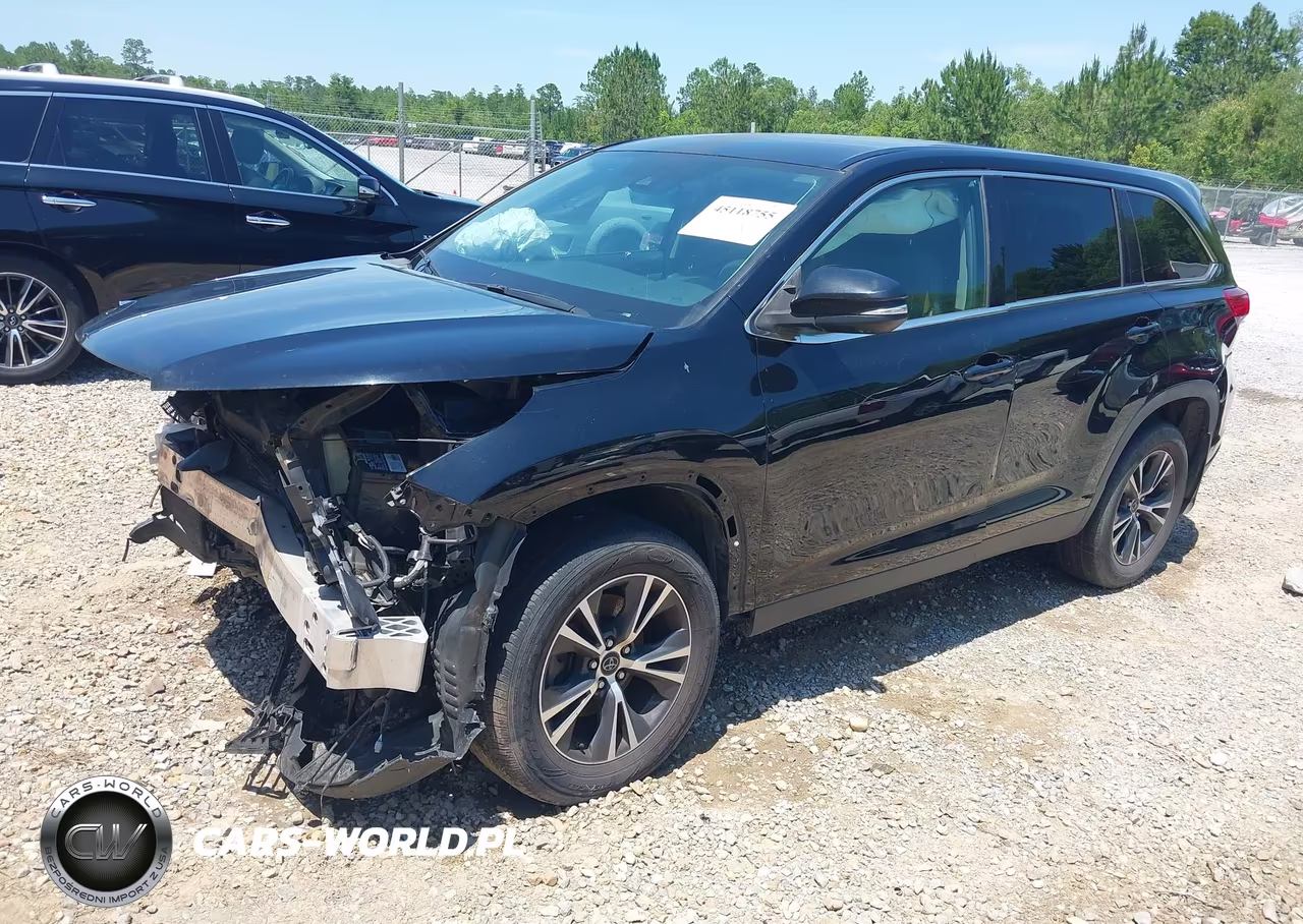 2019 Toyota Highlander Le VIN:5TDZARFH9KS054239 - 2