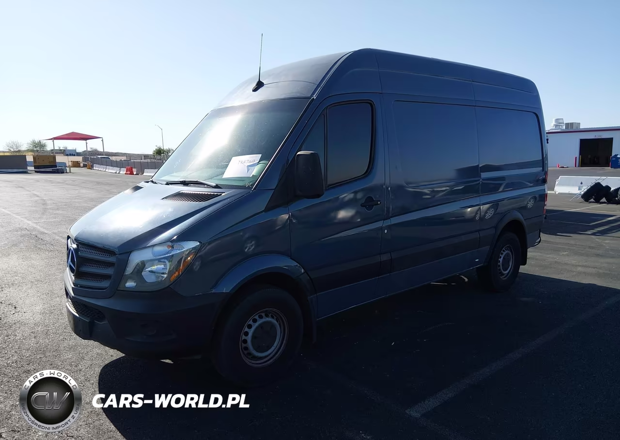 2018 Mercedes-Benz Sprinter 2500 Standard Roof V6 VIN:WD3PE7CD5JP623849 - 2