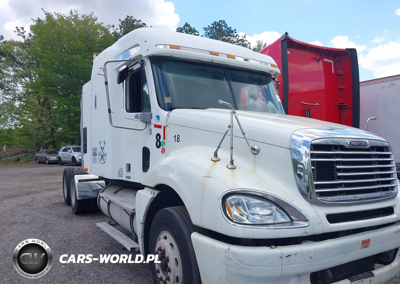 2005 Freightliner Conventional Columbia
