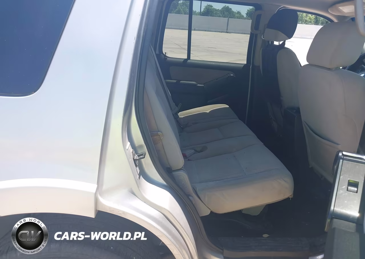 2008 Ford Explorer Xlt VIN:1FMEU73E68UA81807 - 8