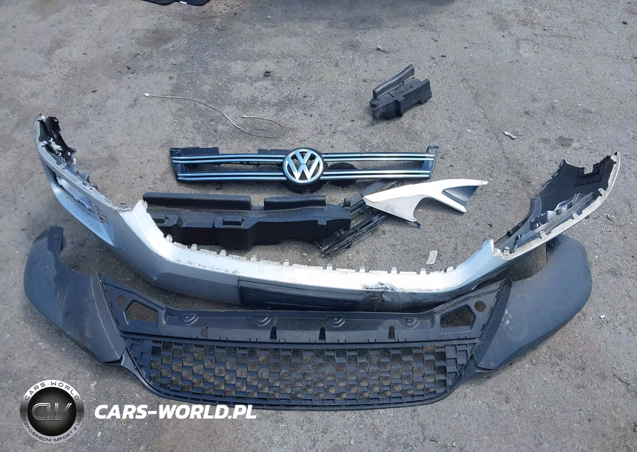 2017 Volkswagen Tiguan 2.0T Wolfsburg Edition VIN:WVGSV7AX5HK023901 - 11