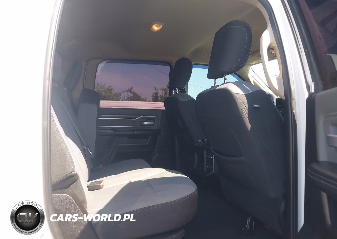 2019 Ram 2500 Lone Star 4X4 6'4 Box VIN:3C6UR5DL4KG651517 - 8