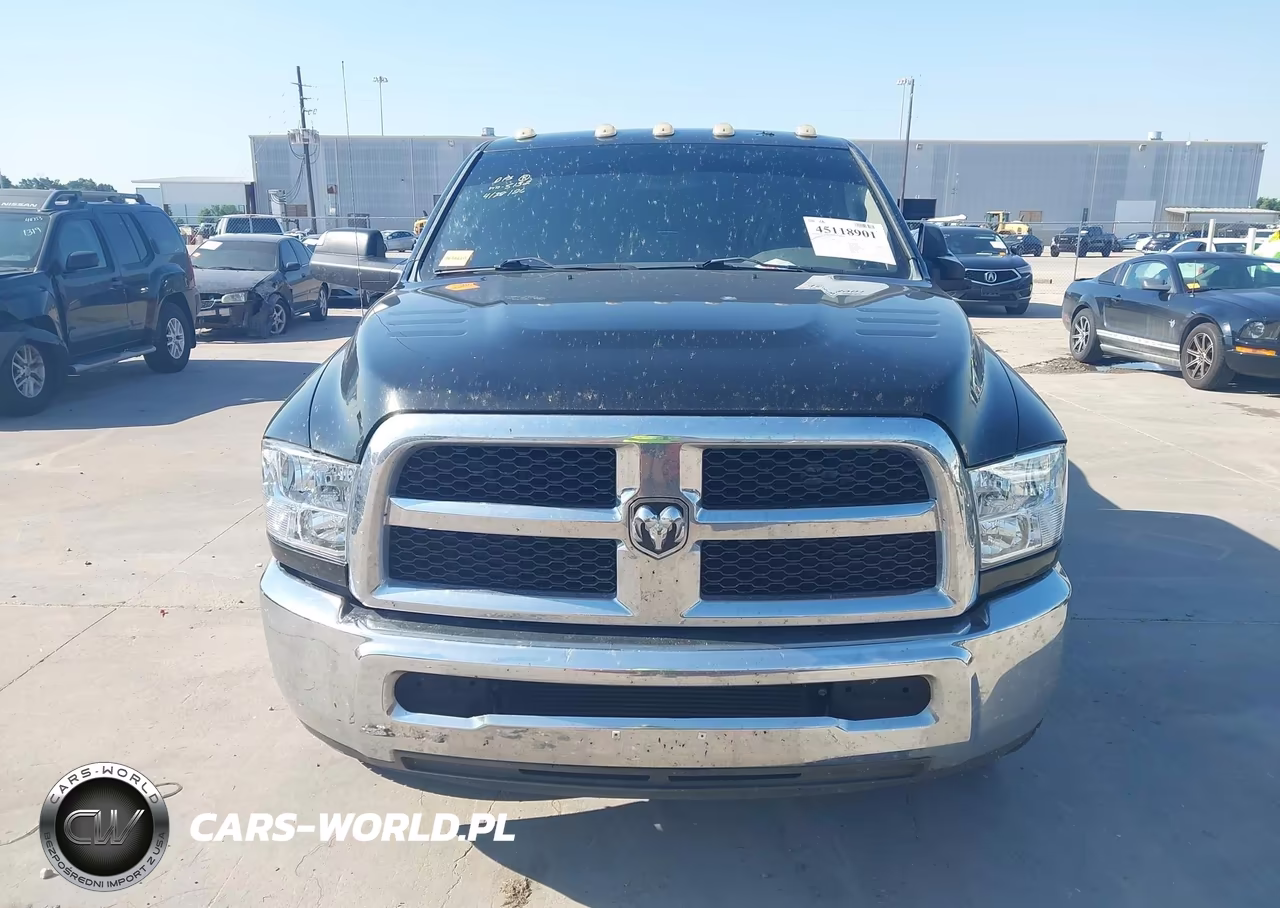 2015 Ram 3500 Tradesman VIN:3C63RPGL3FG589990 - 13