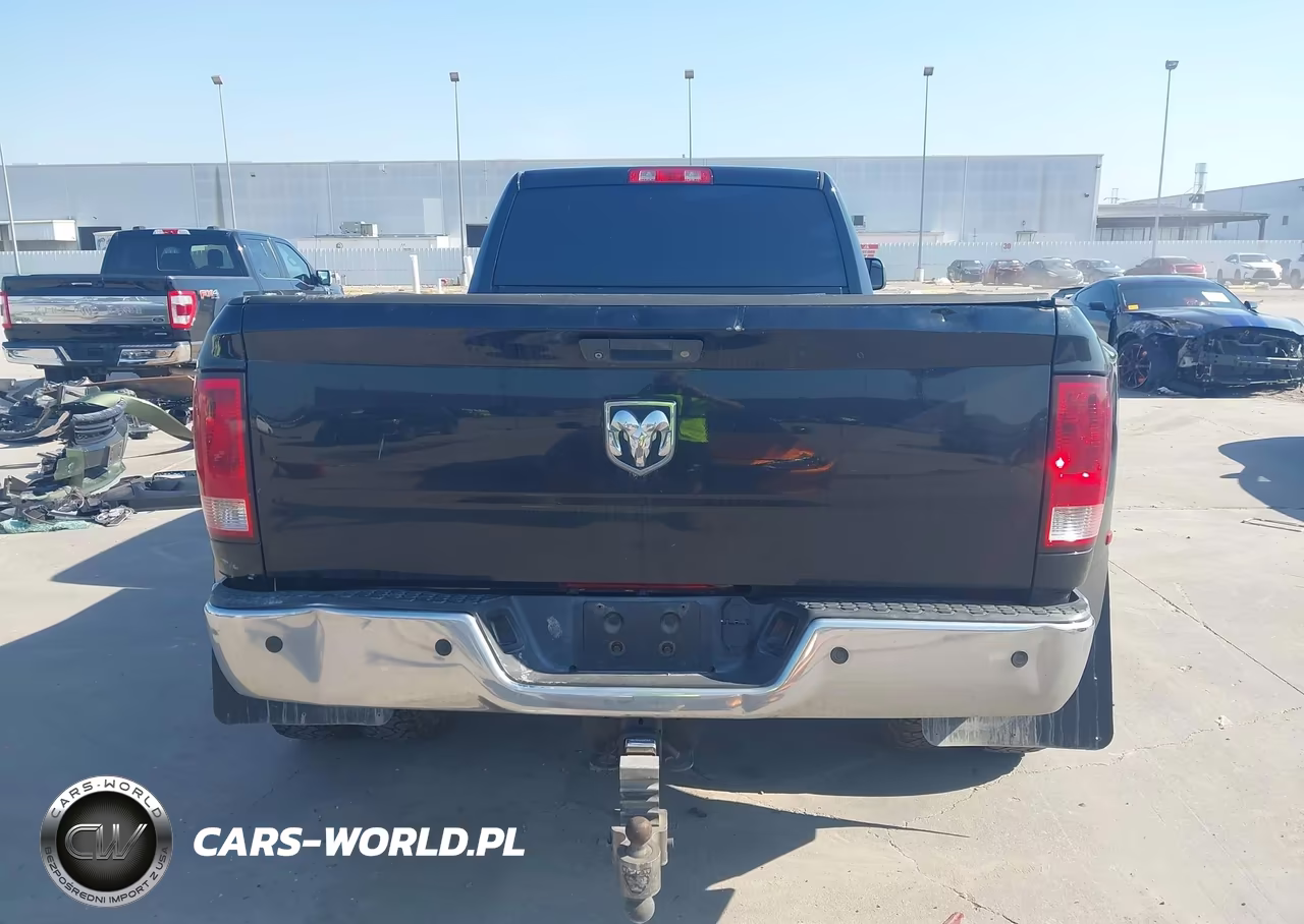 2015 Ram 3500 Tradesman VIN:3C63RPGL3FG589990 - 16