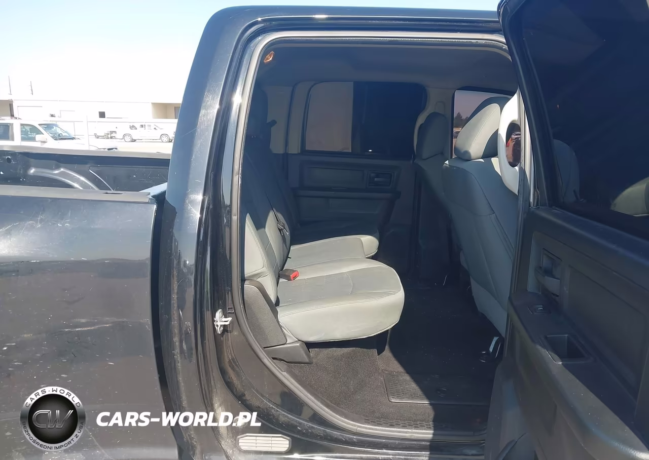 2015 Ram 3500 Tradesman VIN:3C63RPGL3FG589990 - 7