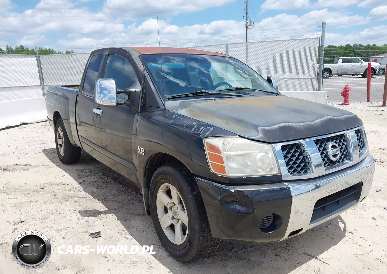 2004 Nissan Titan Se