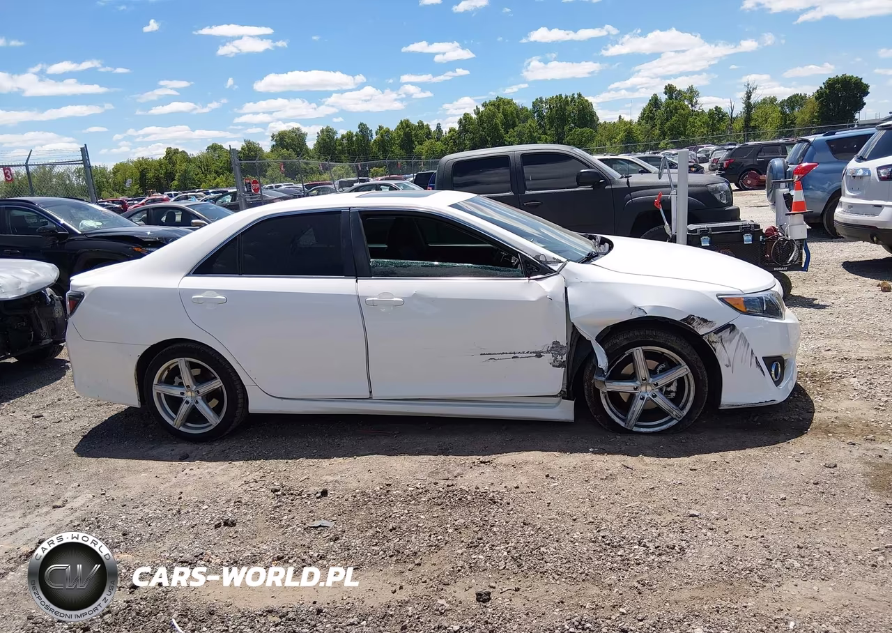 2013 Toyota Camry Se VIN:4T1BF1FK7DU296697 - 13