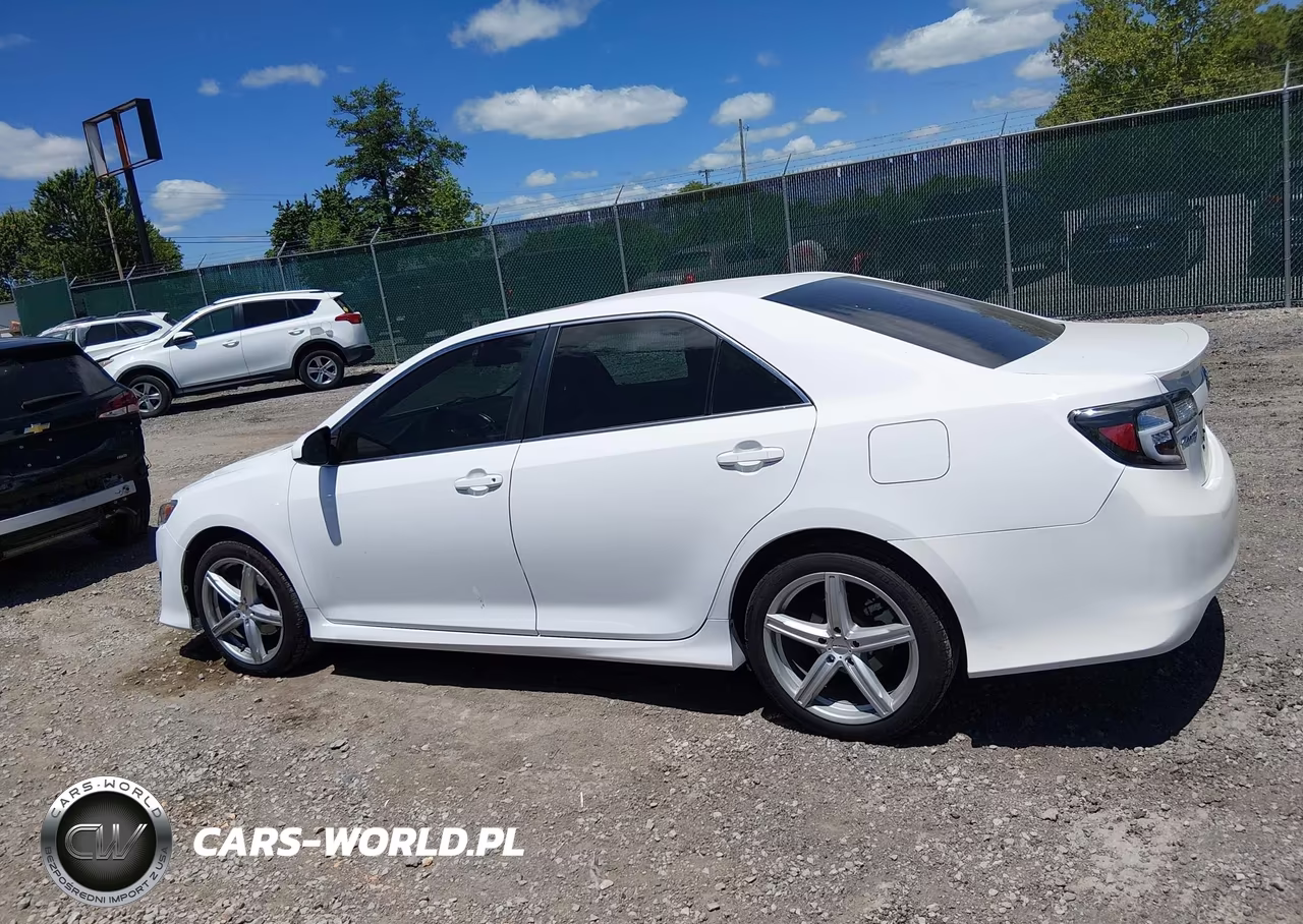 2013 Toyota Camry Se VIN:4T1BF1FK7DU296697 - 14