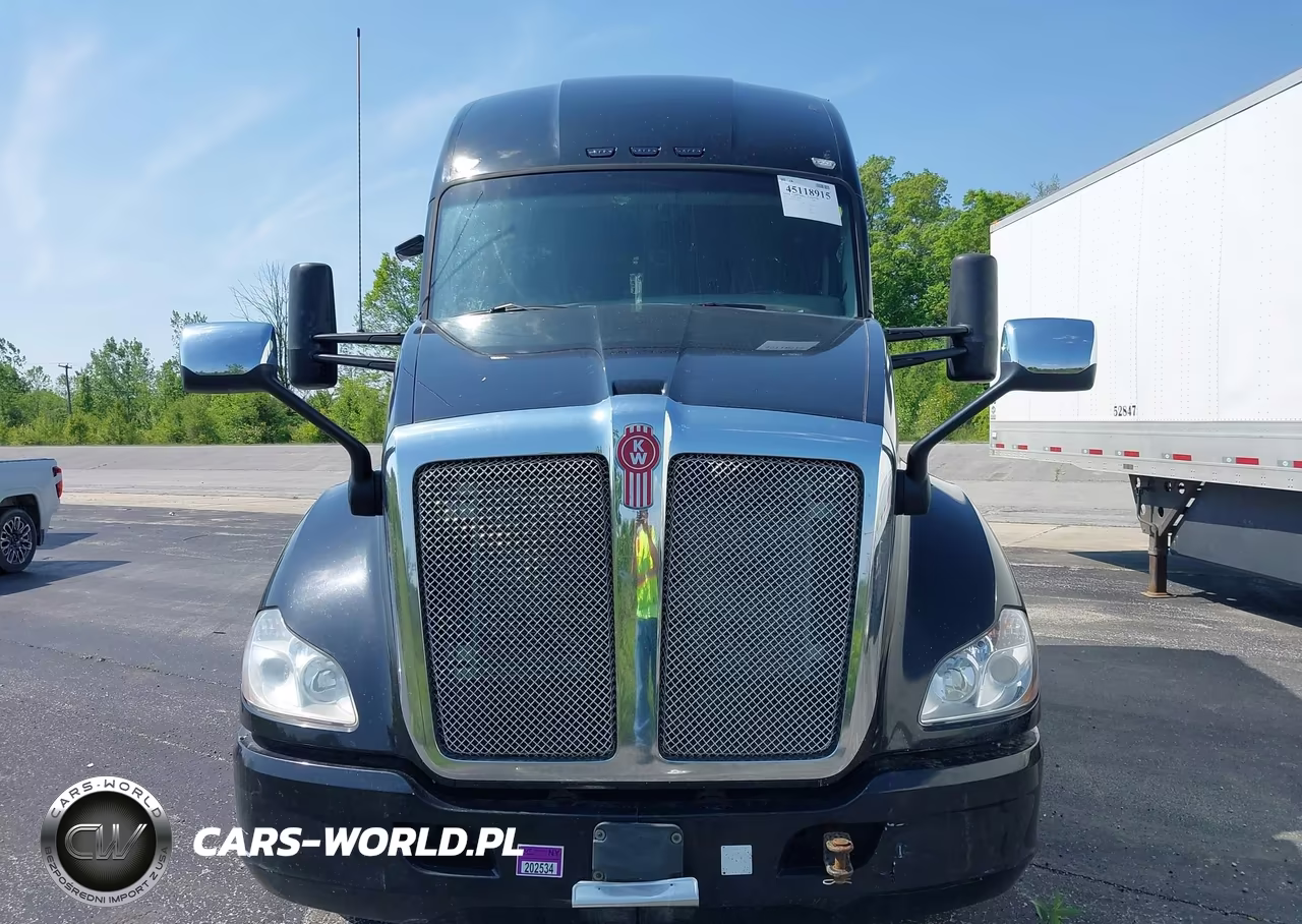 2018 Kenworth T680 VIN:1XKYDP9X1JJ214253 - 15