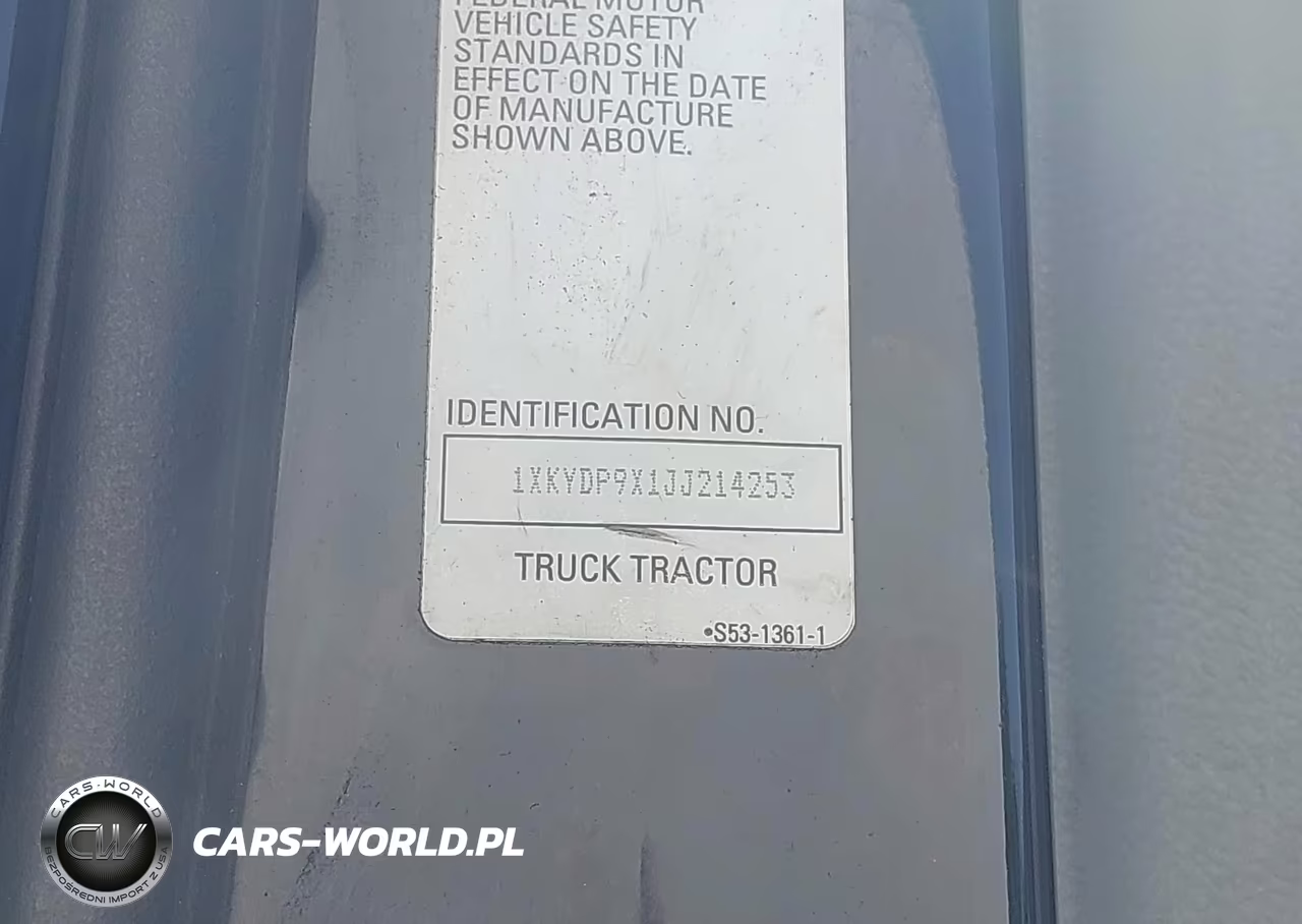 2018 Kenworth T680 VIN:1XKYDP9X1JJ214253 - 8