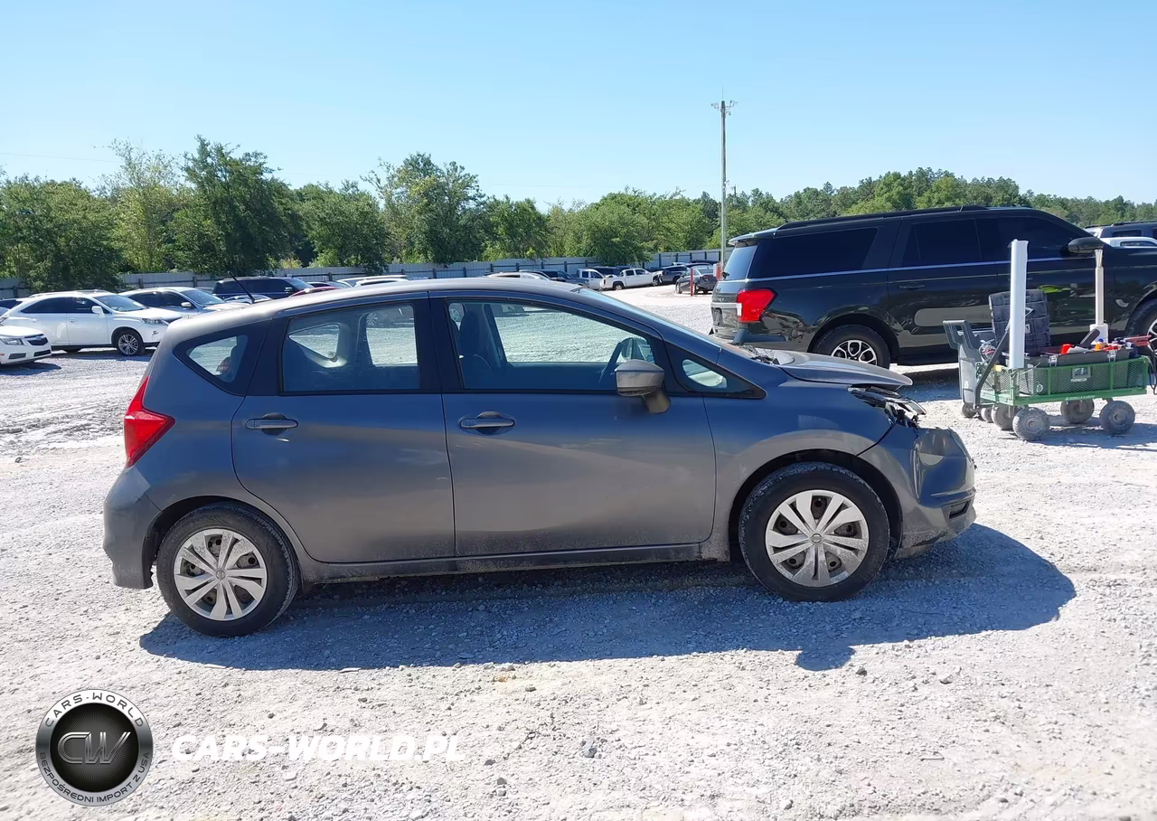 2017 Nissan Versa Note Sv VIN:3N1CE2CPXHL368142 - 14