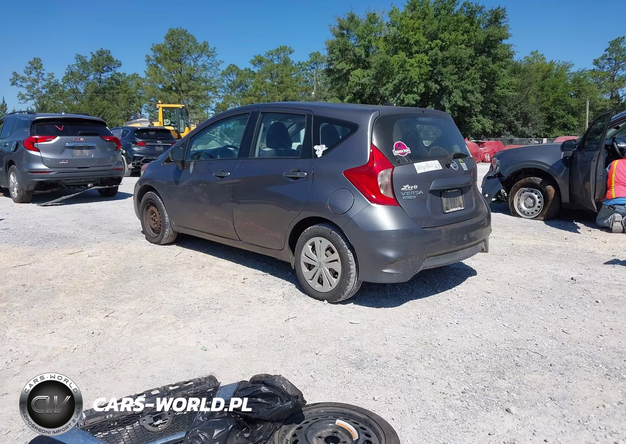 2017 Nissan Versa Note Sv VIN:3N1CE2CPXHL368142 - 3