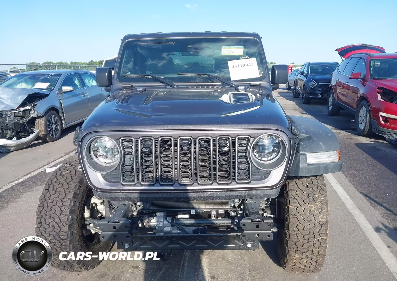 2025 Jeep Wrangler 4-Door Rubicon 4X4 VIN:1C4PJXFG2SW651185 - 13
