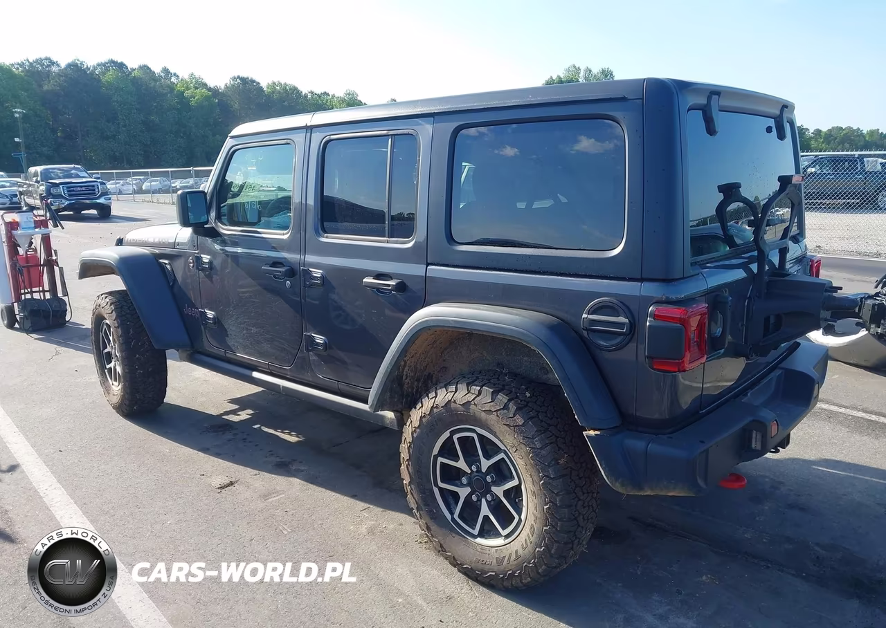 2025 Jeep Wrangler 4-Door Rubicon 4X4 VIN:1C4PJXFG2SW651185 - 3