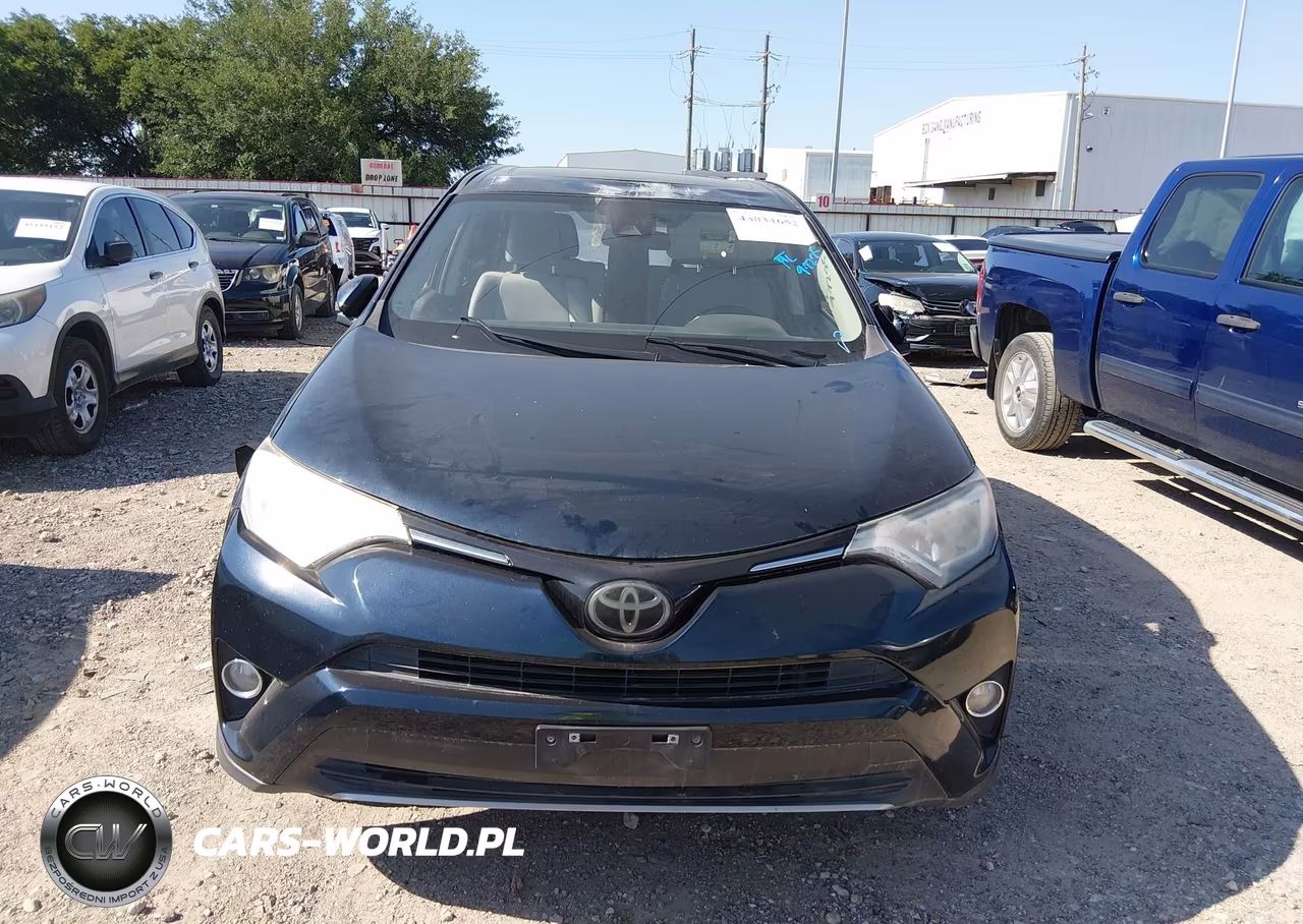2018 Toyota Rav4 Xle VIN:JTMWFREV4JJ738302 - 13
