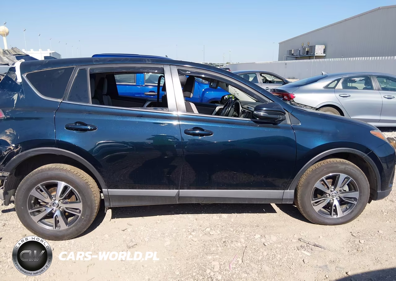 2018 Toyota Rav4 Xle VIN:JTMWFREV4JJ738302 - 14