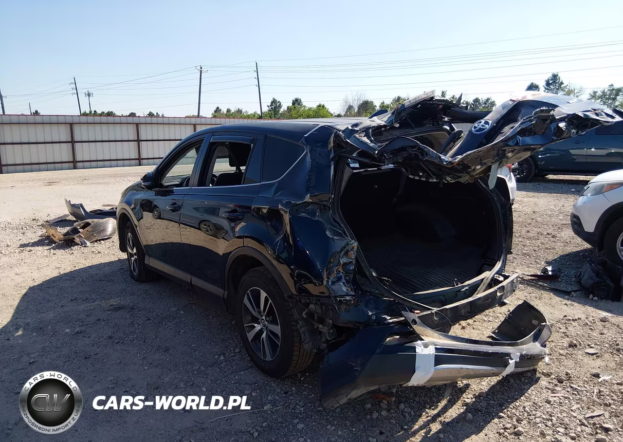 2018 Toyota Rav4 Xle VIN:JTMWFREV4JJ738302 - 3