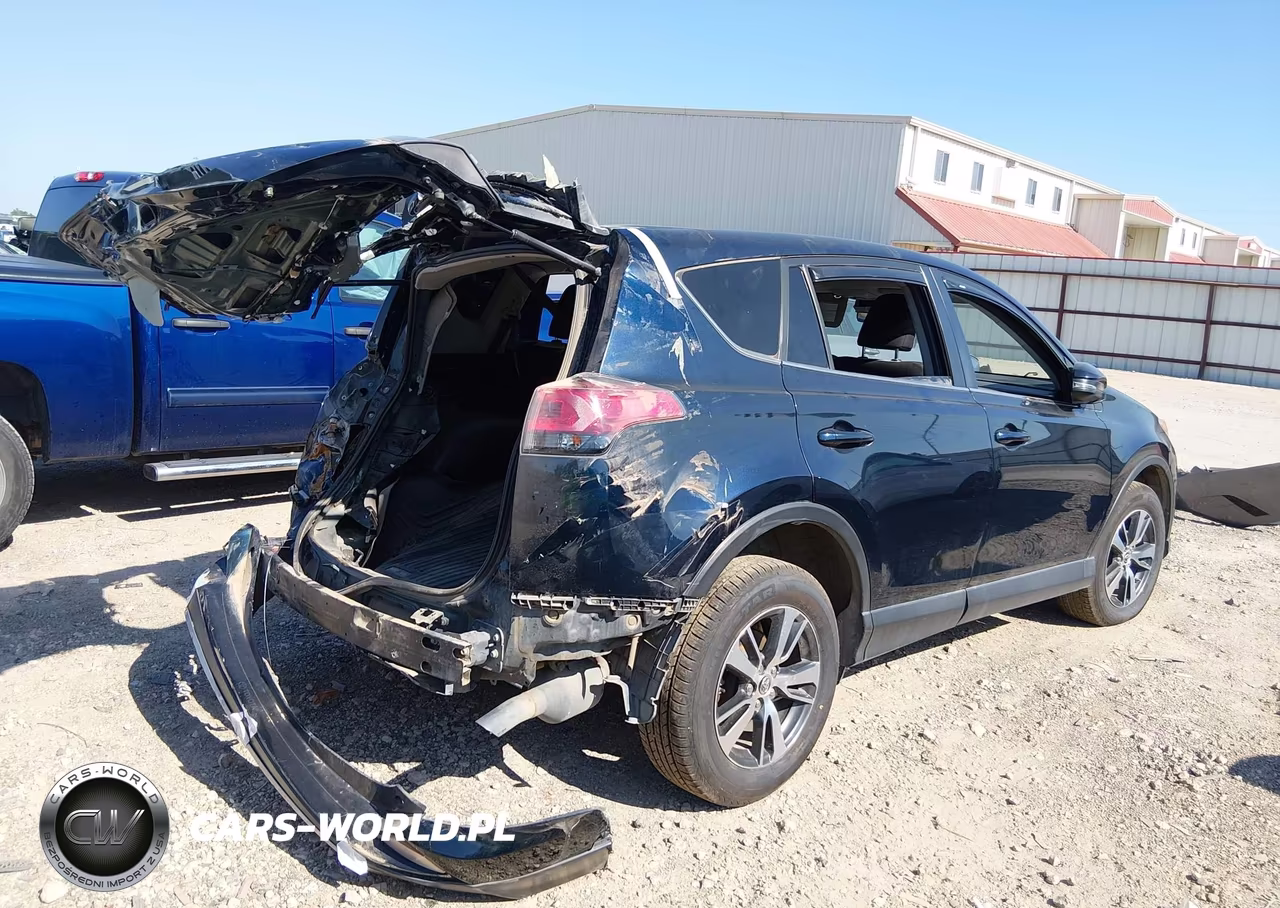 2018 Toyota Rav4 Xle VIN:JTMWFREV4JJ738302 - 4