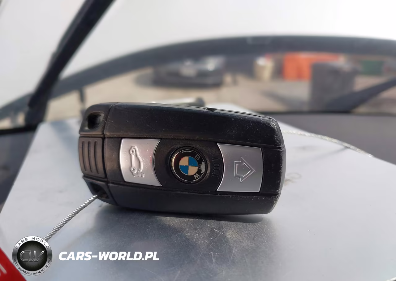 2014 BMW X1 xDrive28I VIN:WBAVL1C58EVY13636 - 11