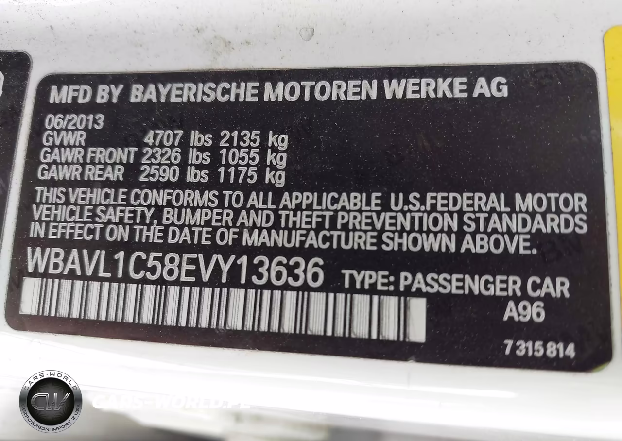 2014 BMW X1 xDrive28I VIN:WBAVL1C58EVY13636 - 9