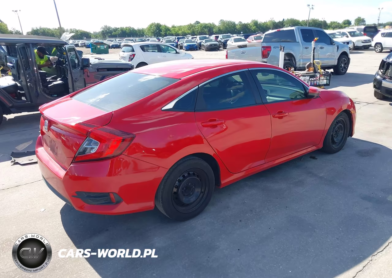 2018 Honda Civic Lx VIN:2HGFC2F5XJH558601 - 4