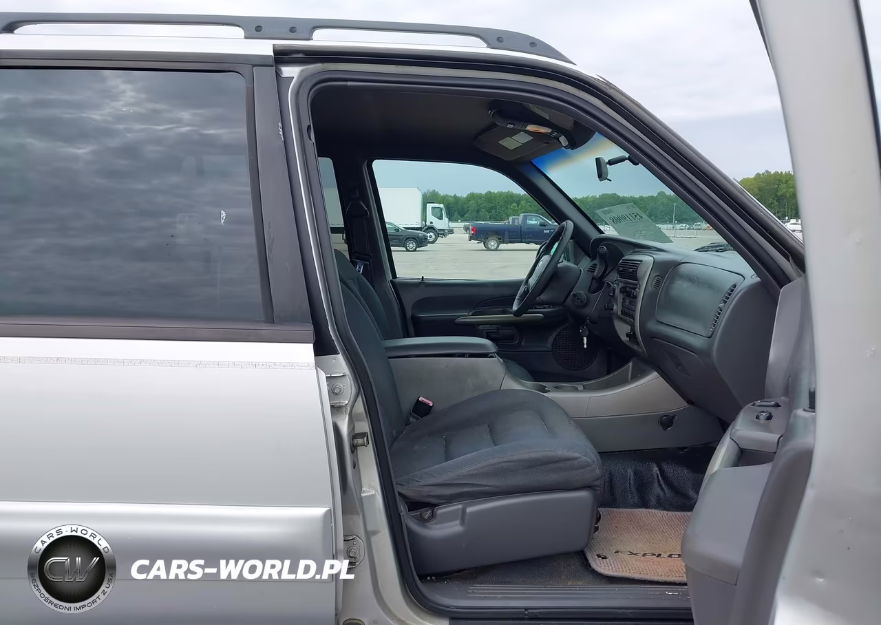 2002 Ford Explorer Sport Trac VIN:1FMZU77E22UB98271 - 5