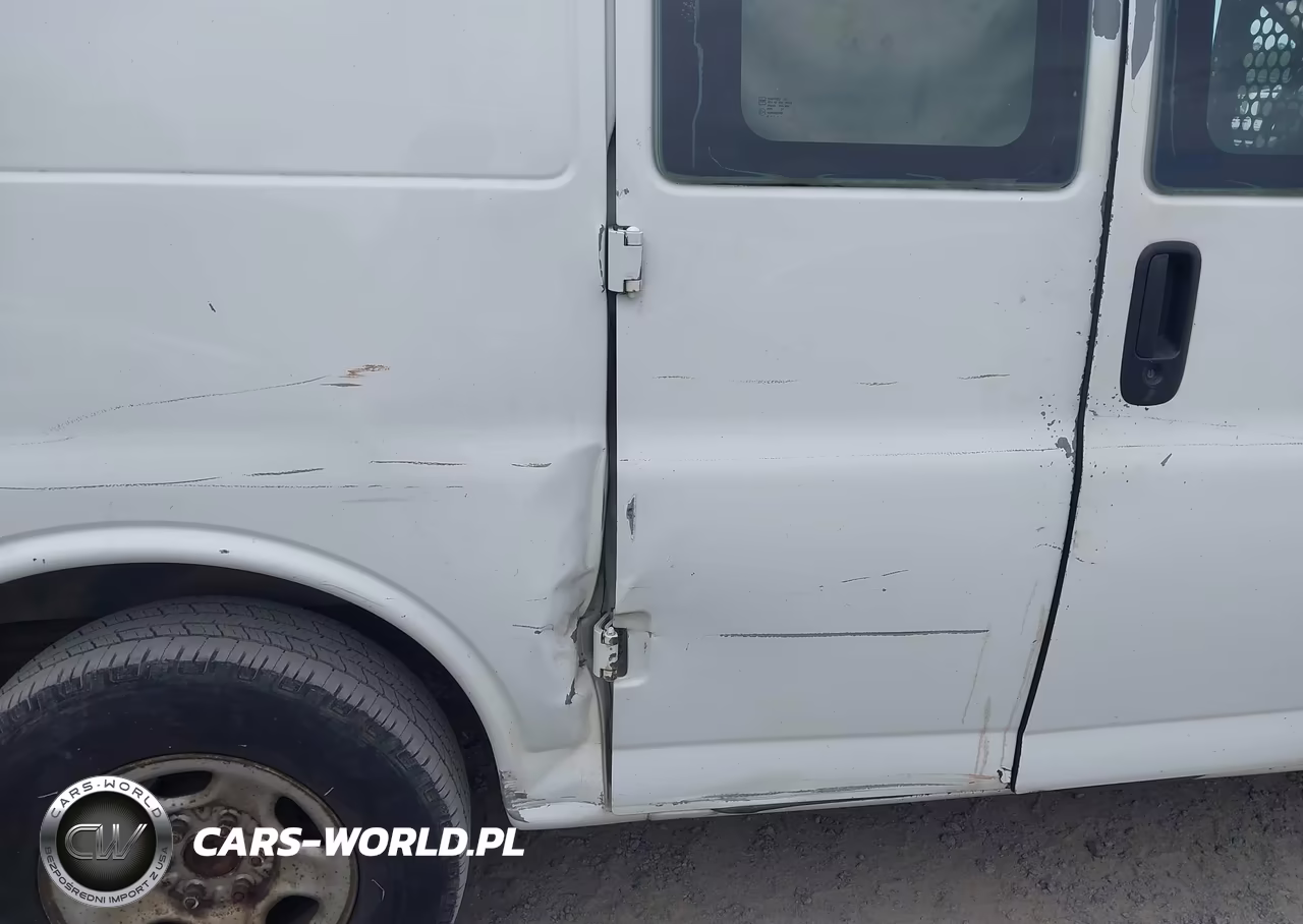 2007 Chevrolet Express Work Van VIN:1GCFG15X871126158 - 6